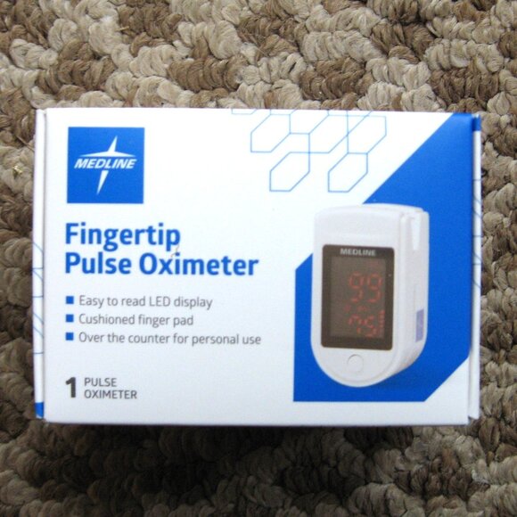 Medline Fingertip Pulse Oximeter - Picture 1 of 2